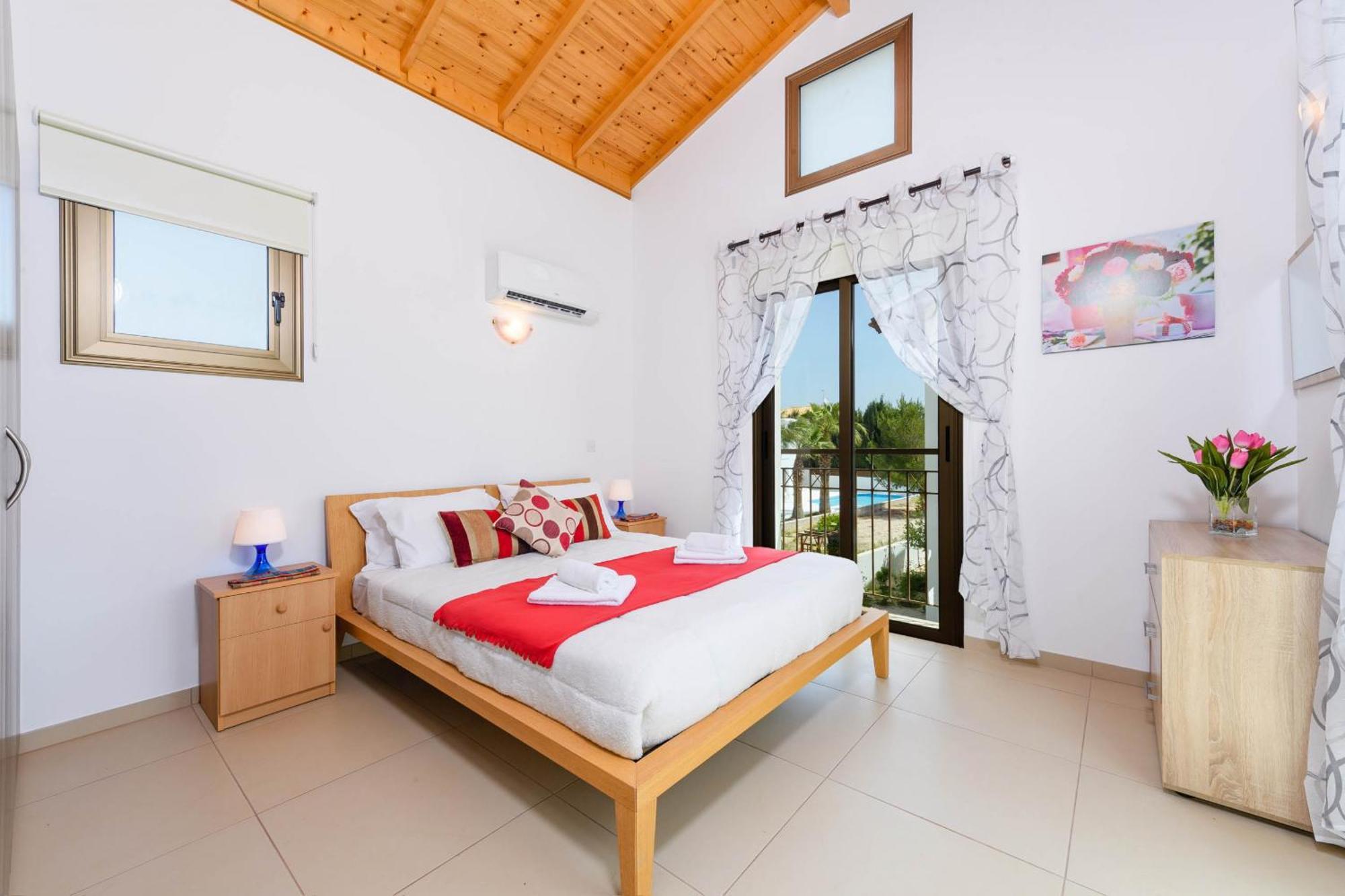 Kymma Villa #16 アヤナパ 部屋 写真