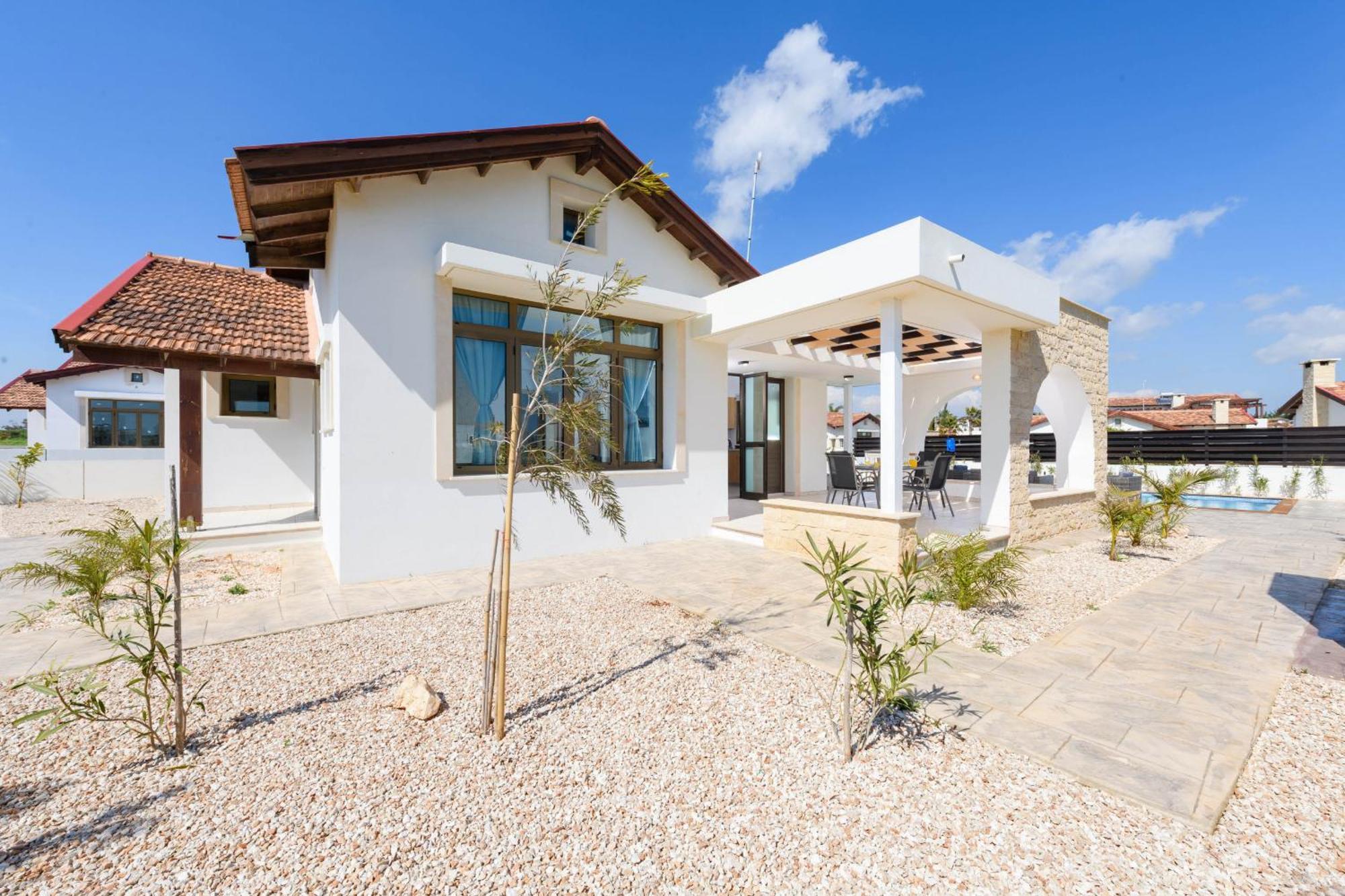 Kymma Villa #16 アヤナパ 部屋 写真
